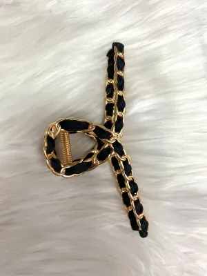 Black Claw clip